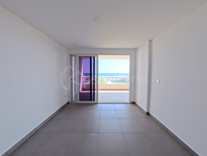 Apartamento frente al mar en venta en Costa del Sol