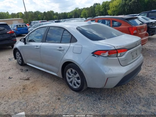 TOYOTA COROLLA LE 2022 - Imagen 9