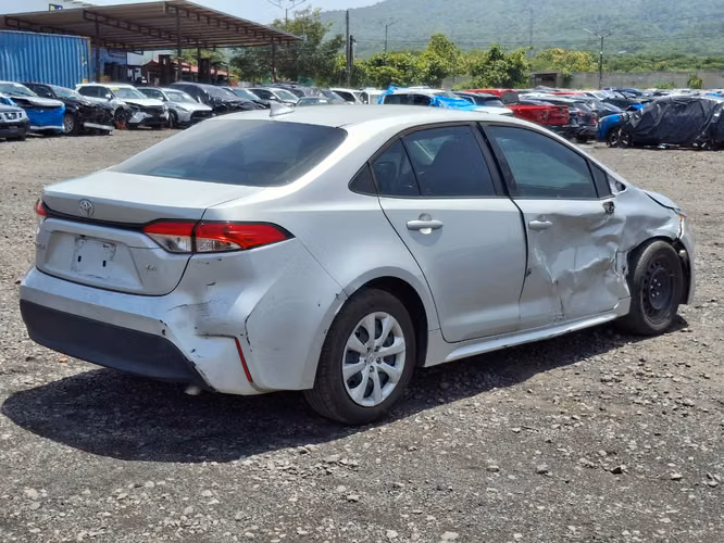 TOYOTA COROLLA LE 2022