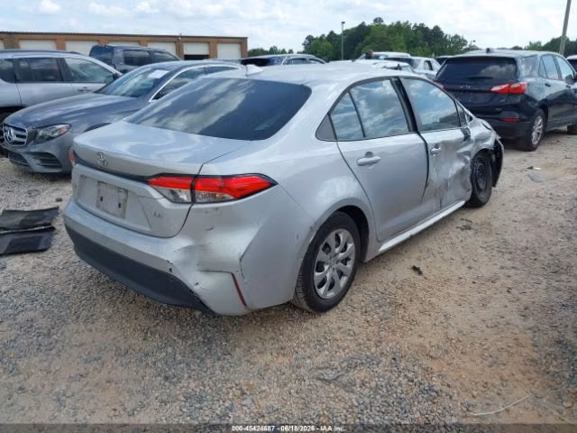 TOYOTA COROLLA LE 2022 - Imagen 8