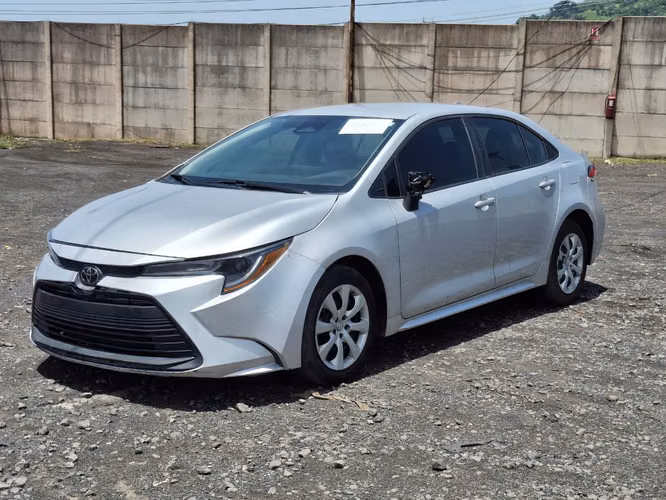 TOYOTA COROLLA LE 2022