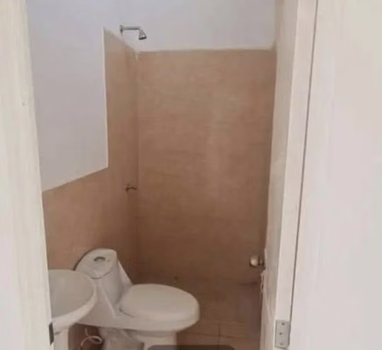 SE VENDE CASA CIUDAD MARSELLA