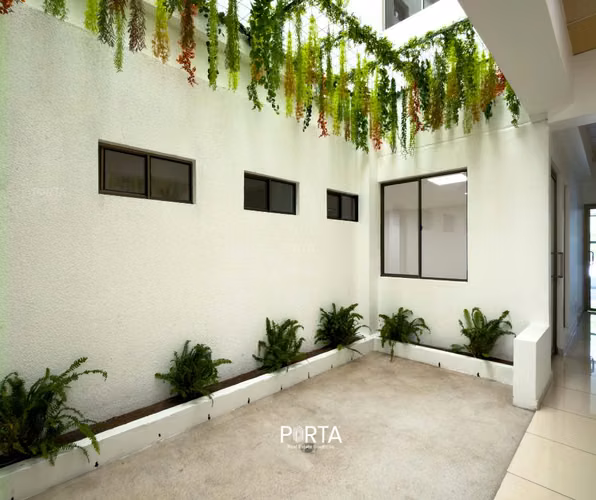 EN ALQUILER | OFICINAS EN PLAZA TRIANA, COLONIA LA MASCOTA, SAN SALVADOR - Imagen 3