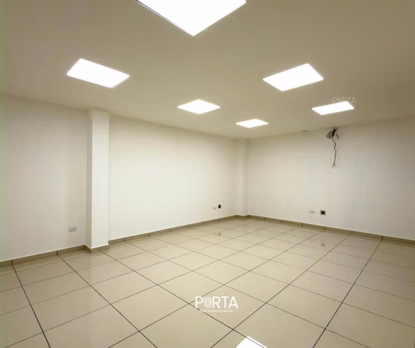 EN ALQUILER | OFICINAS EN PLAZA TRIANA, COLONIA LA MASCOTA, SAN SALVADOR - Imagen 9