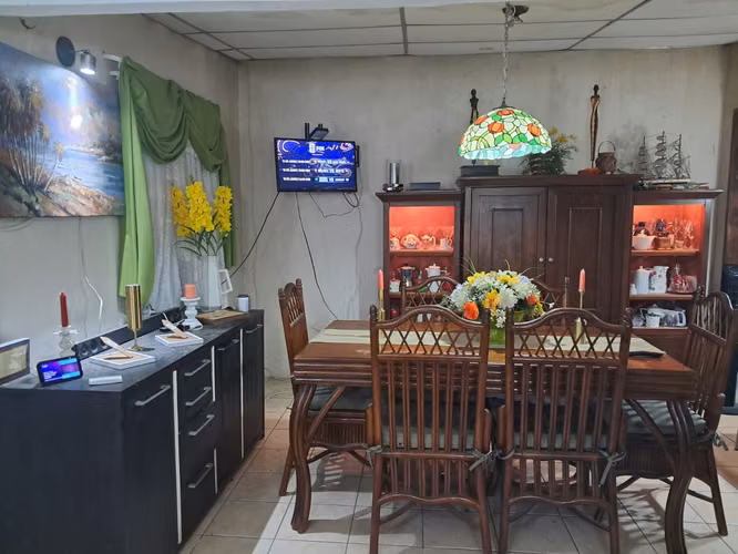 Bienes Raíces - Venta de Casas - Imagen 9