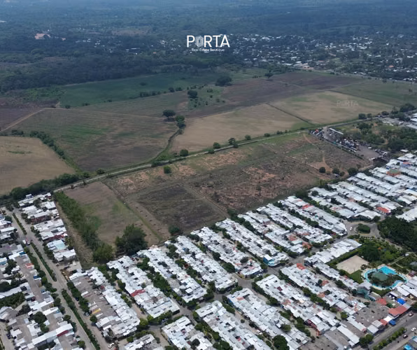 EN VENTA | TERRENO EN SANTA ANA, IDEAL PARA DESARROLLO INMOBILIARIO
