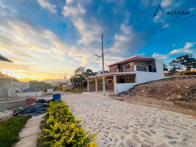 Hermosa casa modelo El Ángel, Diseño y Confort Natural - Imagen 7