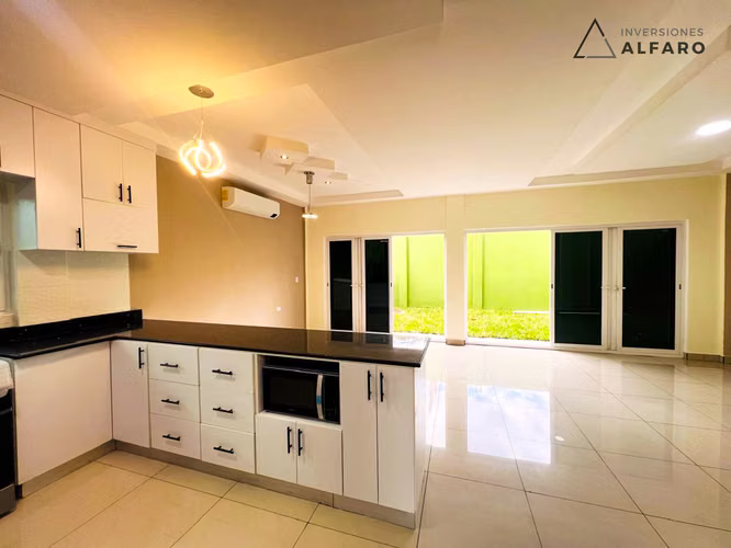Hermosa casa modelo El Ángel, Diseño y Confort Natural - Imagen 17