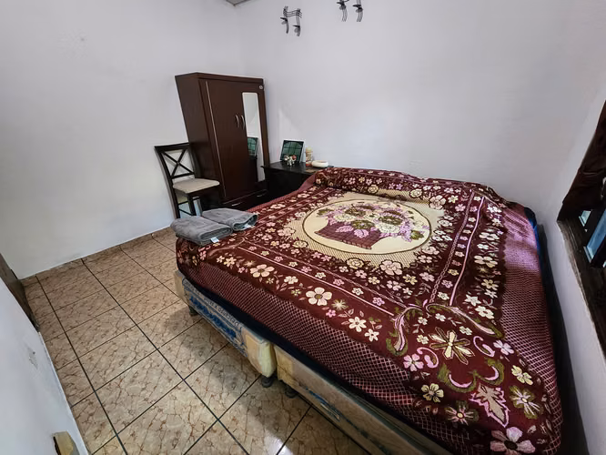 CASA GRANDE CENTRICA EN LOURDES COLON DE DOS NIVELES