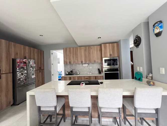 Venta de casa en La Florida de esquina, recién construida - Imagen 15