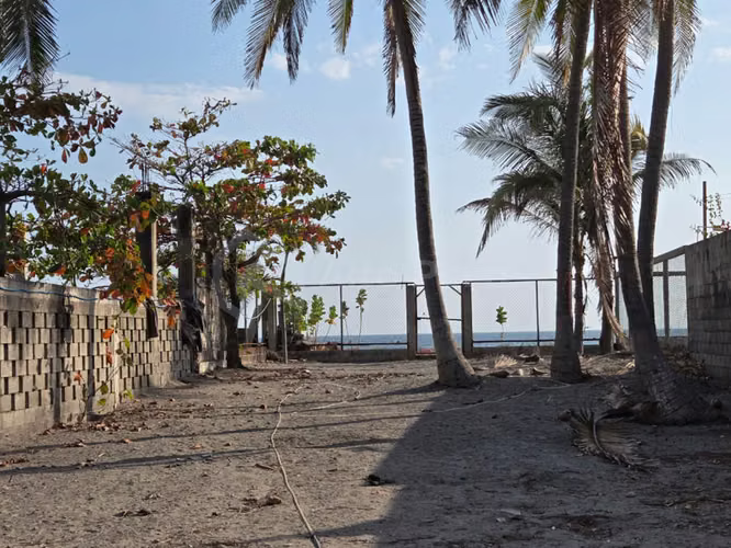 Terreno frente al mar en venta en Costa del Sol - Imagen 8