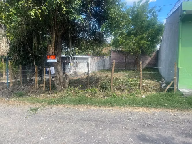 Lote 10x25 Entrada a San Miguel
