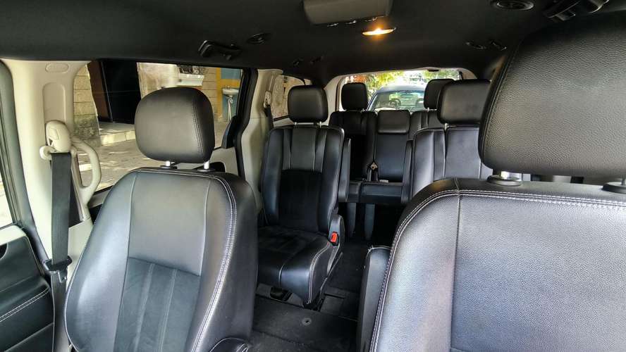 Vendo Dodge Grand Caravan SXT 2018