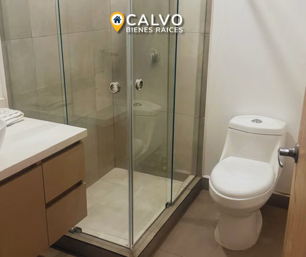 Apartamento  amueblado frente al mar en condominio Oceana | Costa del Sol