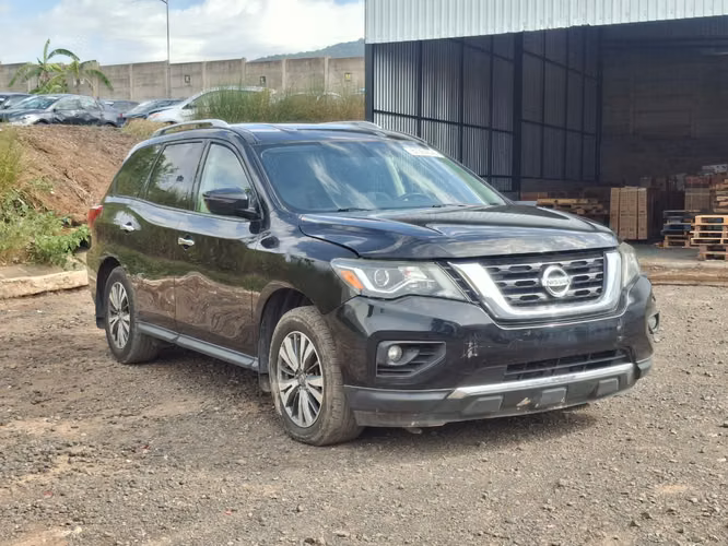 NISSAN PATHFINDER SV 2020