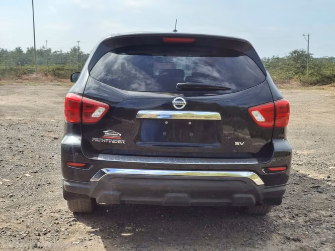 NISSAN PATHFINDER SV 2020