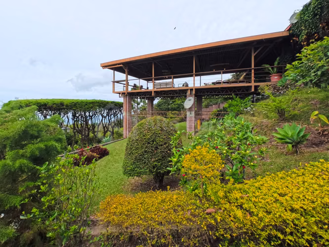 Casa comercial en venta en el Volcán de San Salvador - Imagen 19