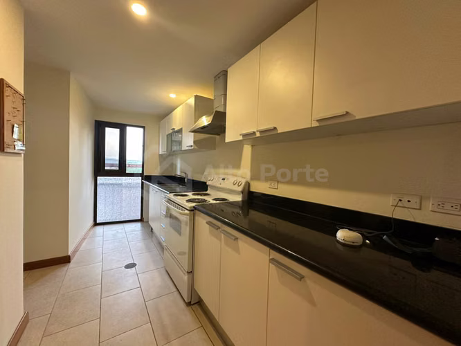 Apartamento en alquiler en Colonia Escalón, San Salvador