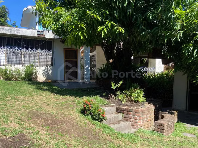 Casa con vocación comercial en venta en Colonia Escalón - Imagen 7