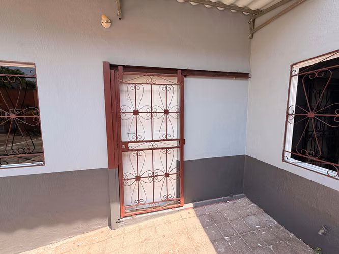 Alquiler de Casa en Residencial Nuevos Horizontes ll, San Martín