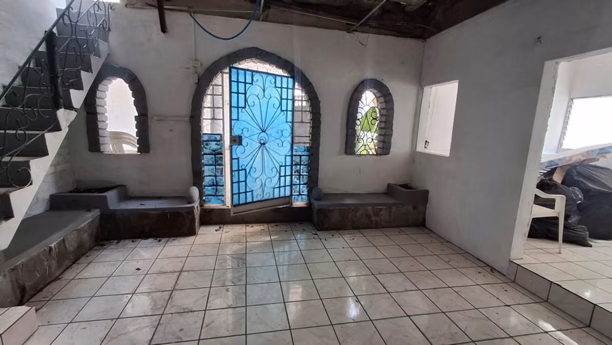  CASA EN VENTA | Colonia 22 de Agosto, Lourdes Colón