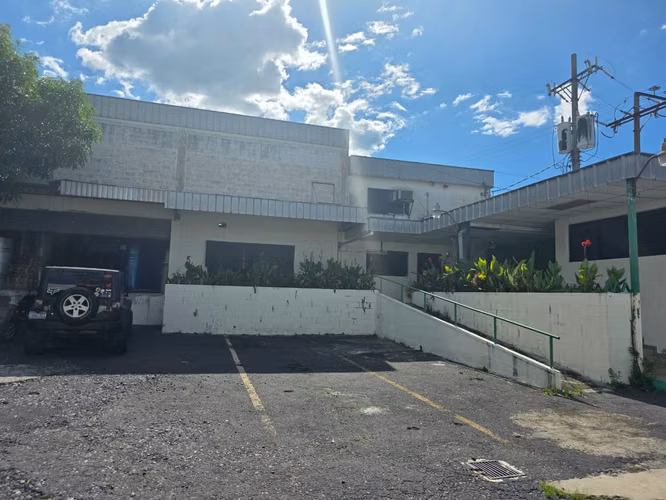 BODEGA EN ALQUILER/CALLE SIEMENS - Imagen 3