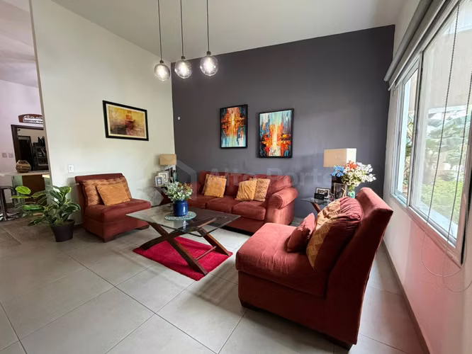 Casa remodelada de una planta en venta en Lourdes Colón - Imagen 14