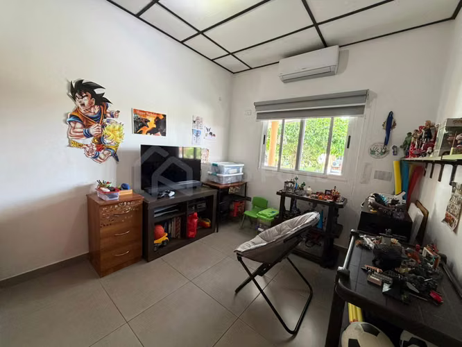 Casa remodelada de una planta en venta en Lourdes Colón - Imagen 11