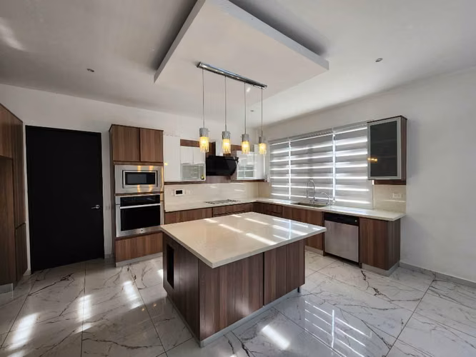 Se Vende Residencia en El Encanto Country Club - Imagen 3