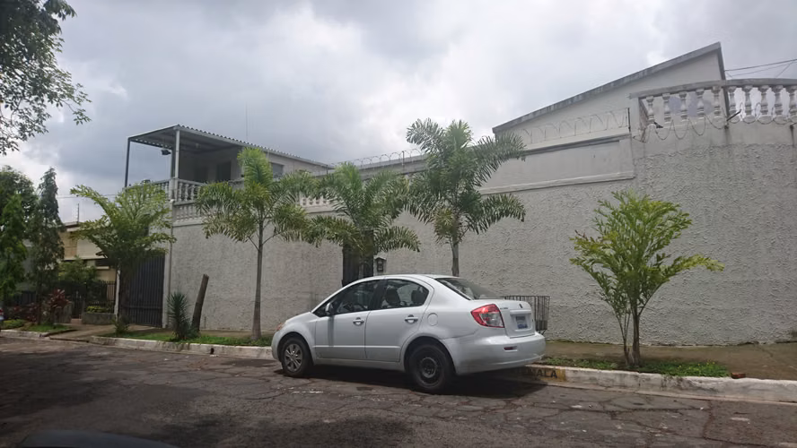 Mini-Apartamento tipo estudio cerca de Blvd de Los Heroes