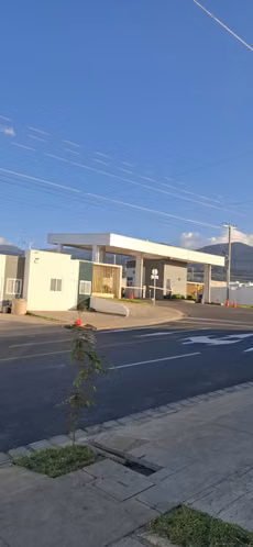 Se Alquila vivienda