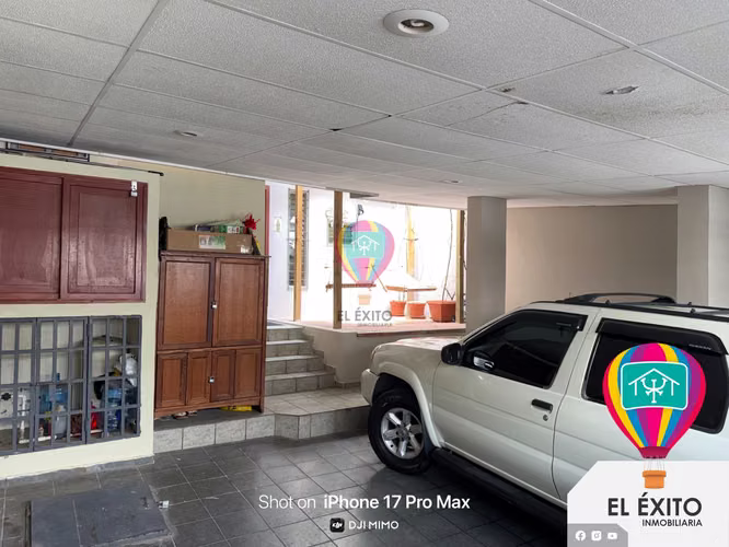 VENDO PRECIOSA CASA EN CUMBRES DE LA ESCALON, SAN SALVADOR - Imagen 15