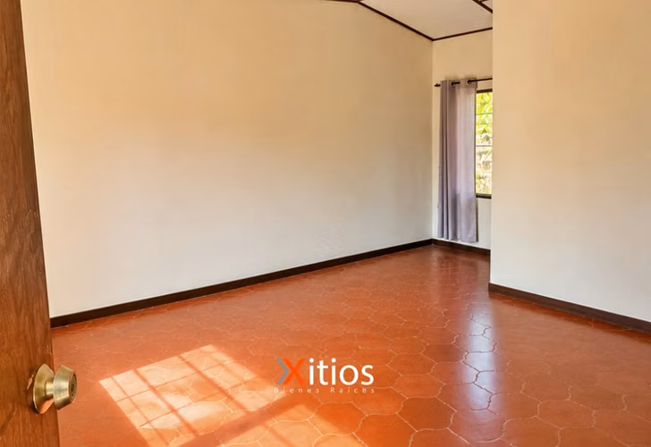 Alquiler de Casa en La Sultana CP