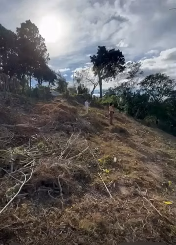 VENTA DE TERRENO CON VISTA IMPRESIONANTE EN CARRETERA A COMASAGUA - Imagen 6