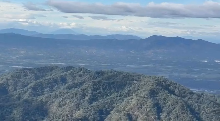 VENTA DE TERRENO CON VISTA IMPRESIONANTE EN CARRETERA A COMASAGUA - Imagen 5