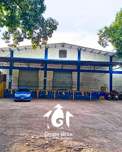 BODEGA EN VENTA EN CENTRO DE SAN MIGUEL