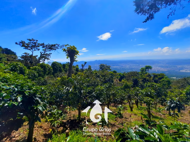 TERRENO EN VENTA EN VOLCÁN EL BOQUERÓN