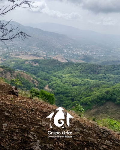 FINCA EN VENTA EN CANDELARIA DE LA FRONTERA
