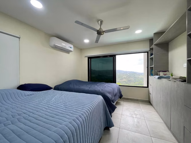 Casa Moderna El Sunzal en Venta, a 5 min. del Tunco | Vista Al Mar | 1342.26 v2 | $990k - Imagen 5