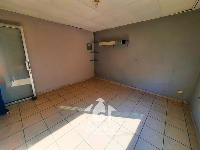 SE ALQUILA LOCAL COMERCIAL
