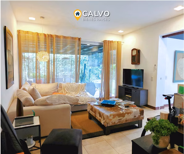 Exclusiva residencia en venta en Las Piletas III, Santa Tecla - Imagen 8