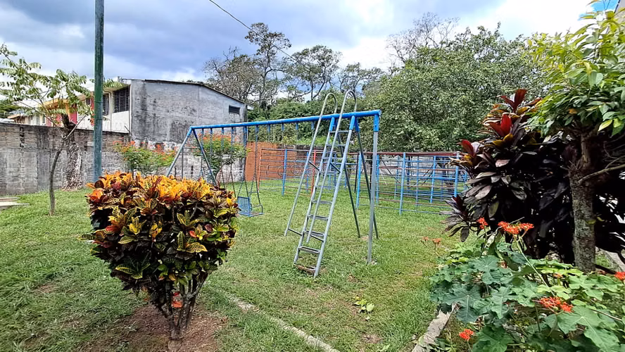 Venta de Casa Remodelada un nivel Res Santa Teresa, San Salvador-zona hospital militar - Imagen 12