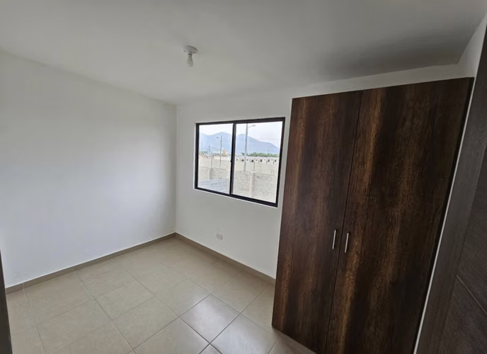 Alquiler de Casa Residencial Valterra Valle Dulce