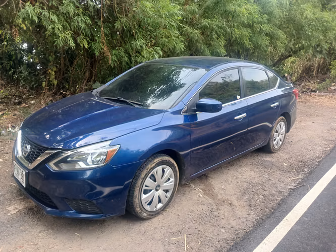 Se vende nissan centra año 2017