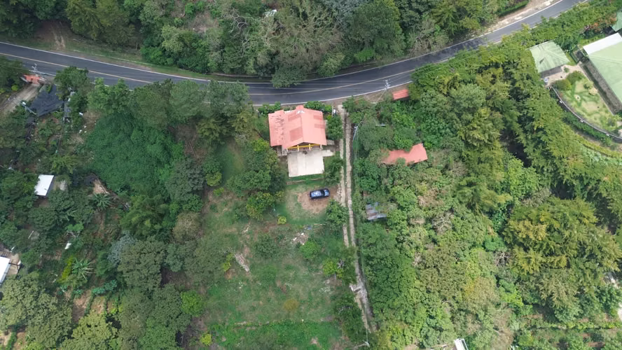 3 Terrenos de 1/4 de Manzana para Quintas en Juayua Sonsonate/ Complejo Privado