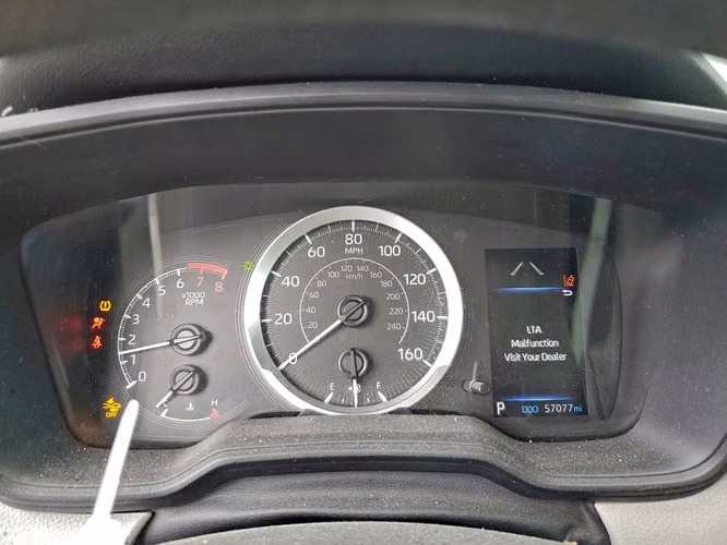 Toyota Corolla 2021 a reparar ya esta fuera de aduana