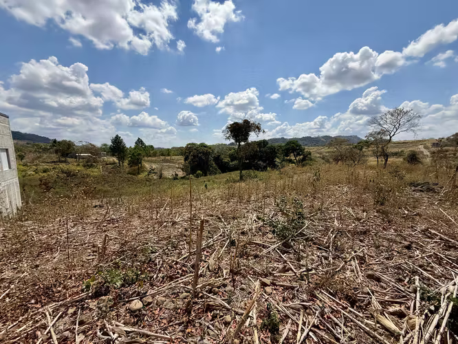 Terreno en venta a 200 de LEMUS HOME ILOBASCO