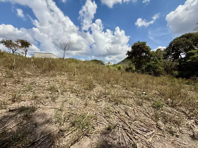 Terreno en venta a 200 de LEMUS HOME ILOBASCO
