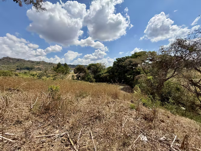 Terreno en venta a 200 de LEMUS HOME ILOBASCO