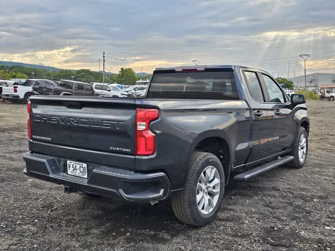 CHEVROLET SILVERADO CUSTOM 2019